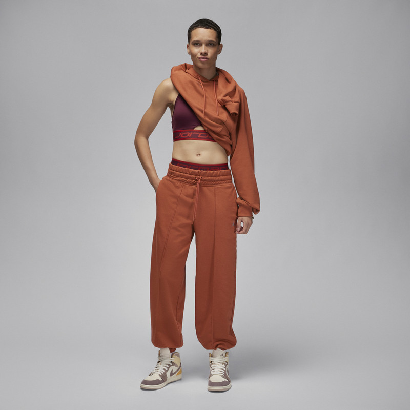 Women's Jordan Sport Graphic Fleece Pants 5