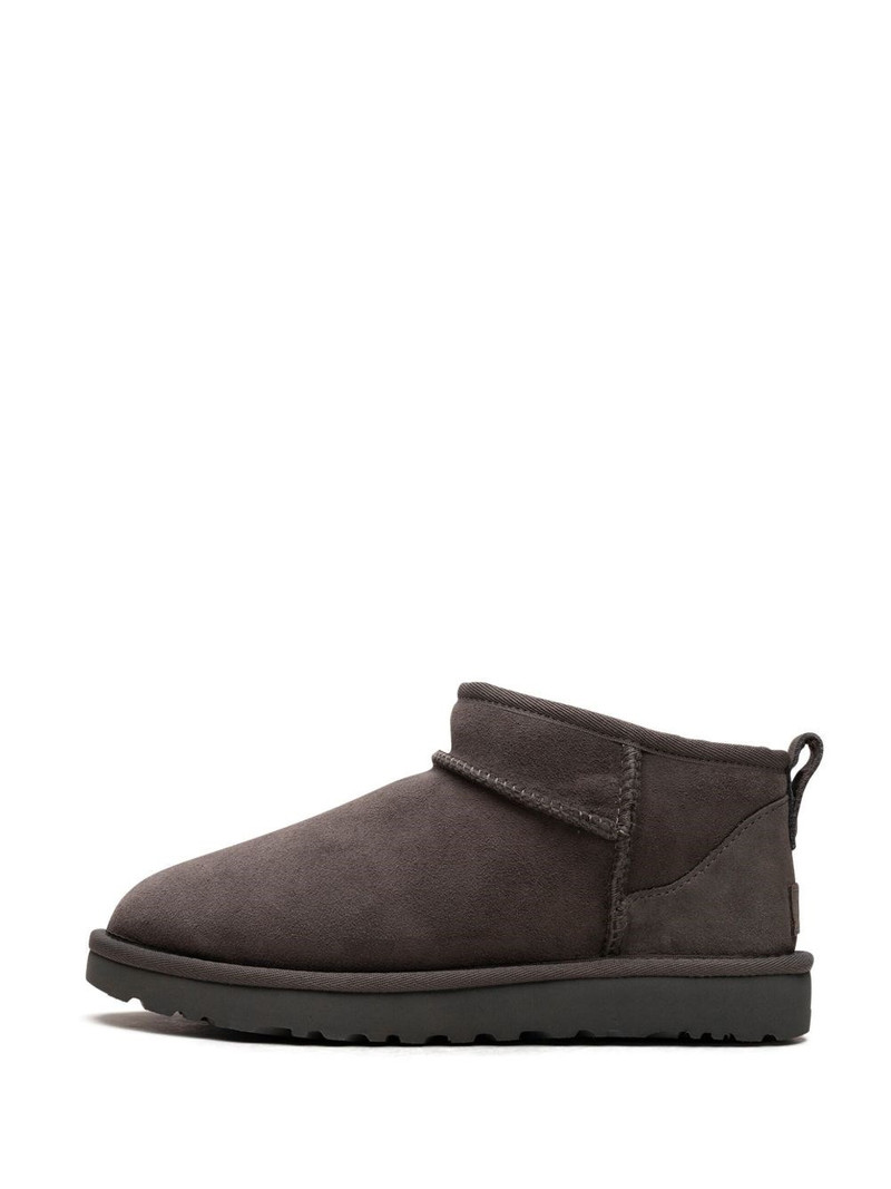 UGG Classic Ultra Mini boots outlook