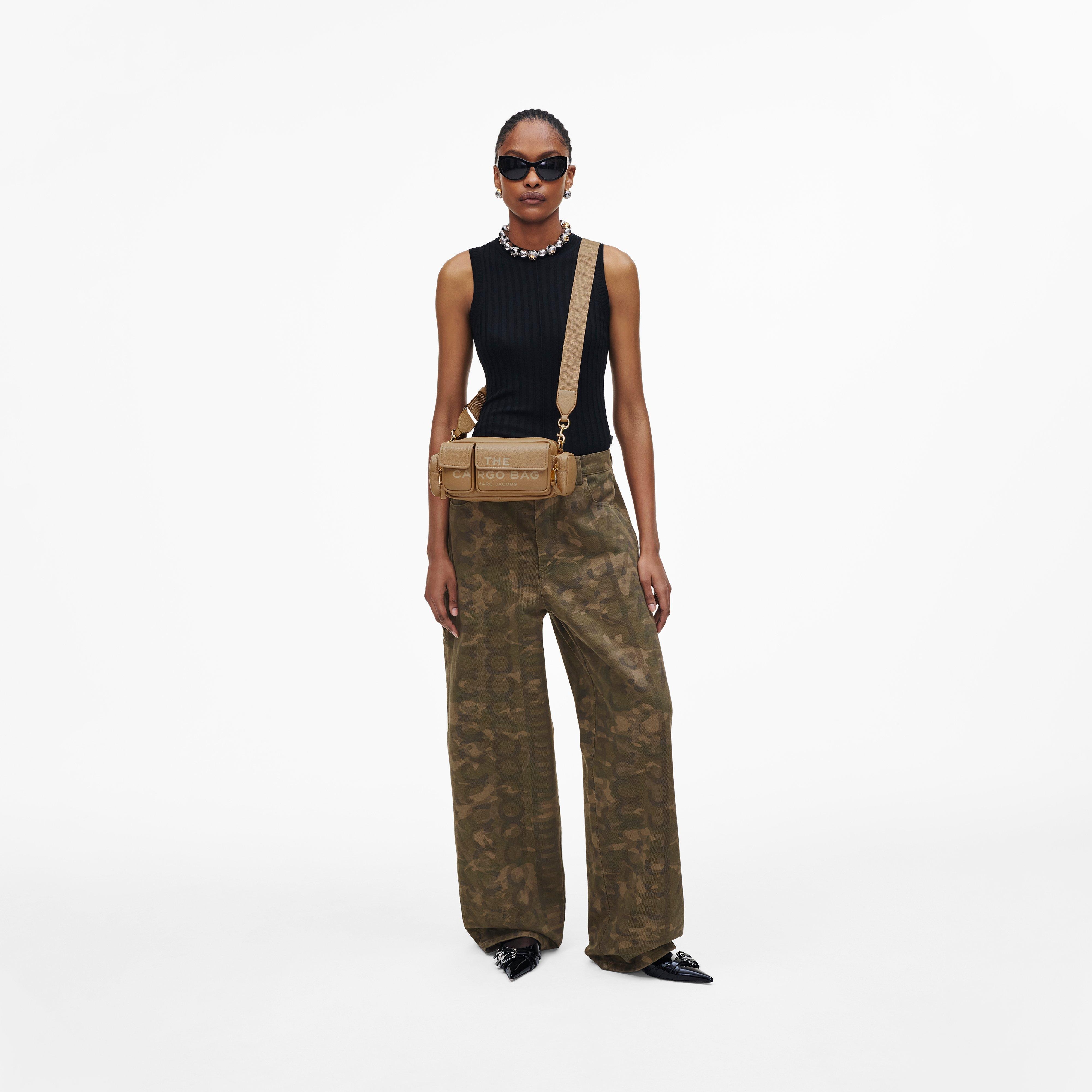 Marc Jacobs THE LEATHER CARGO BAG | REVERSIBLE
