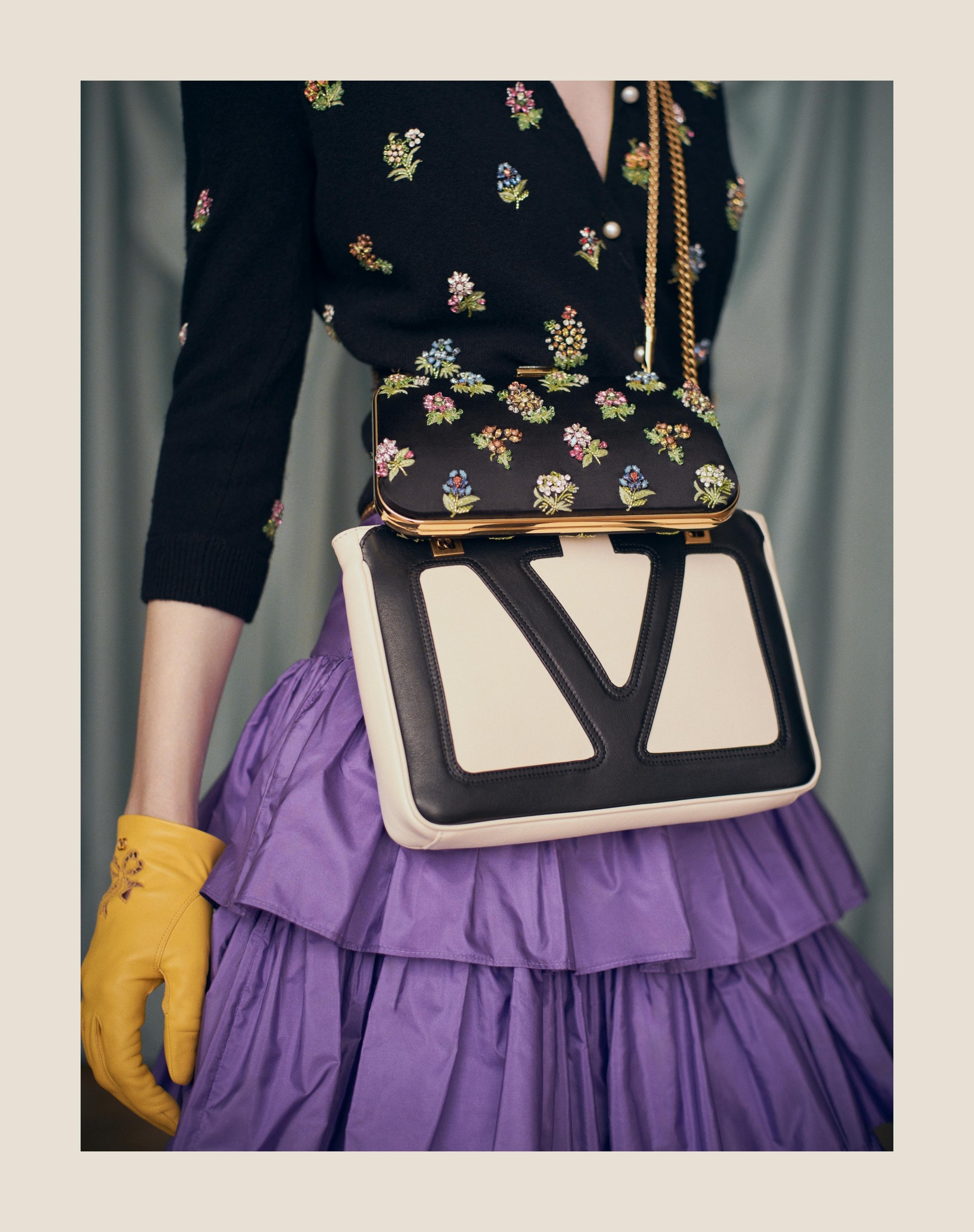 CARRY SECRETS SATIN MINAUDIERE WITH FLORAL EMBROIDERY - 9