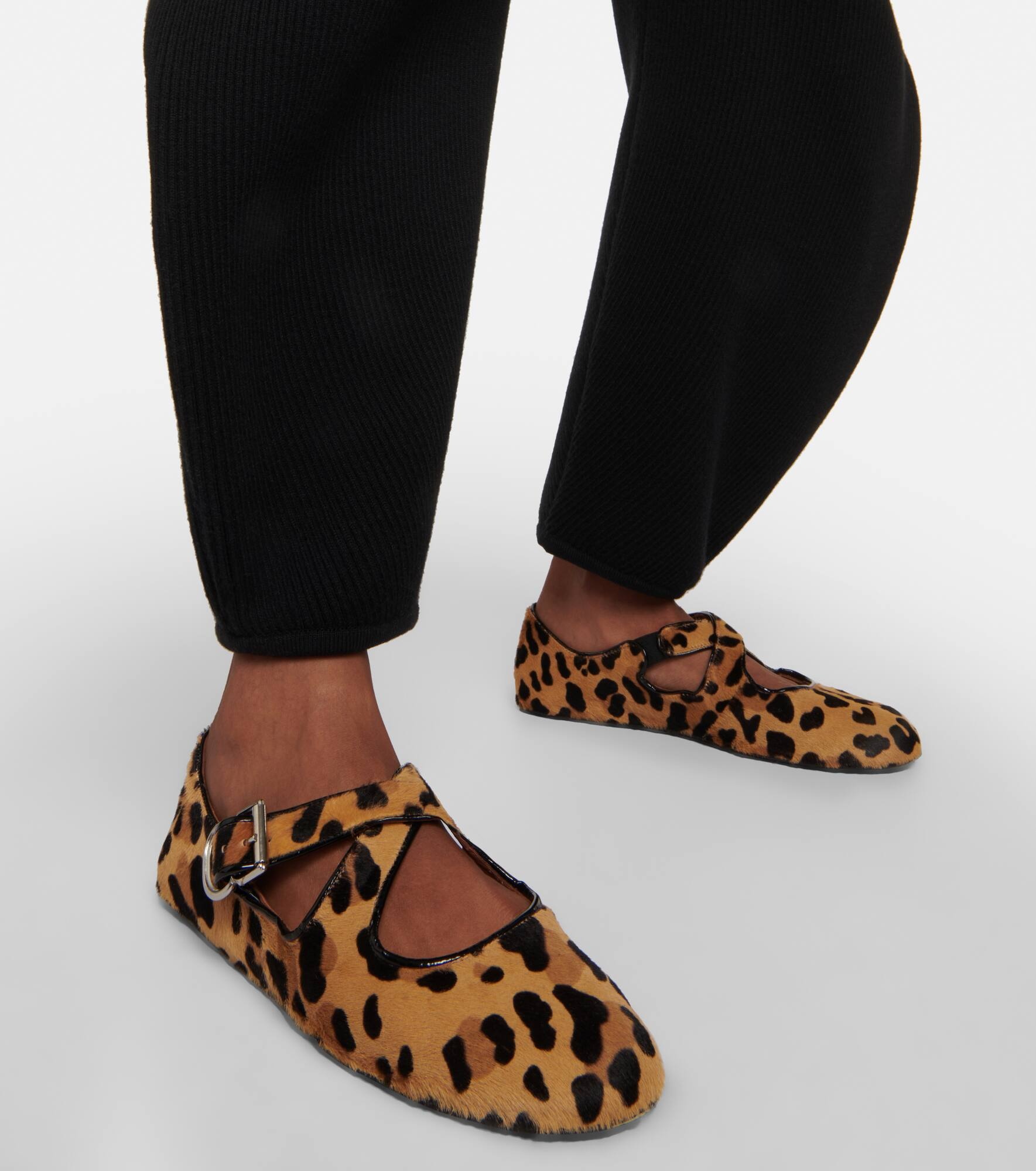 Leopard-print ballet flats - 4