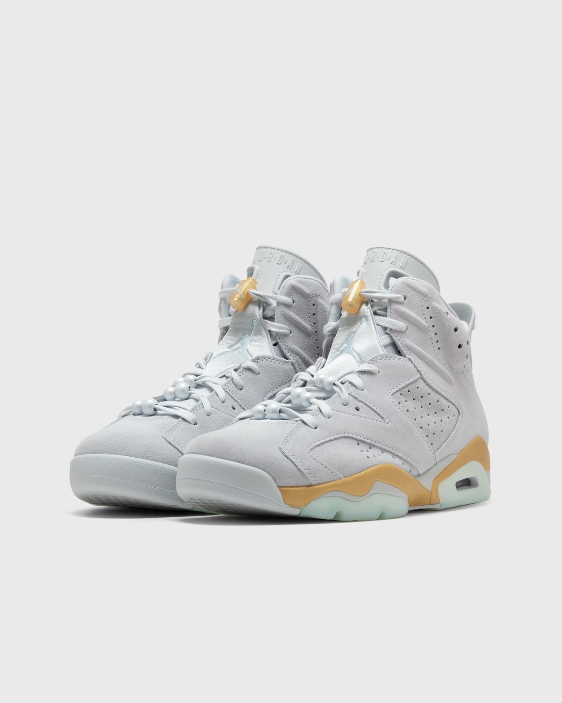 Air Jordan 6 Retro "Pearl" - 2