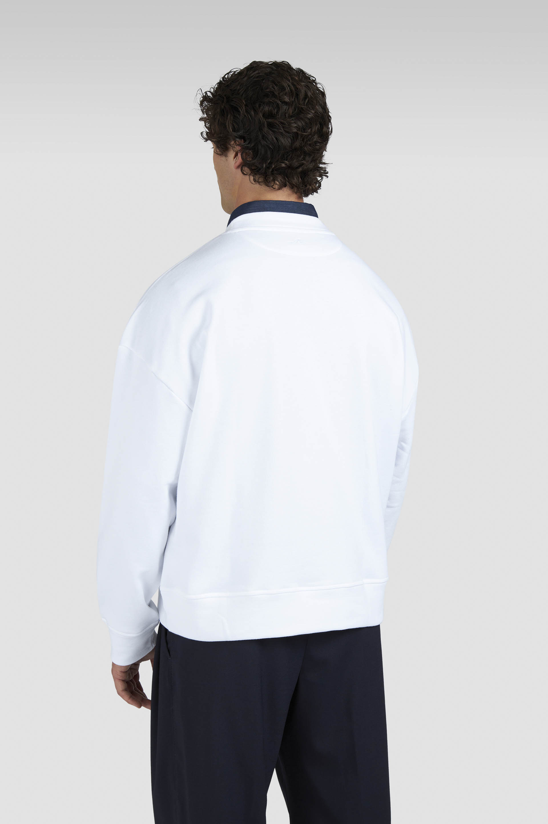 COTTON FLEECE SWEATSHIRT WITH SHARK PRINT - 3