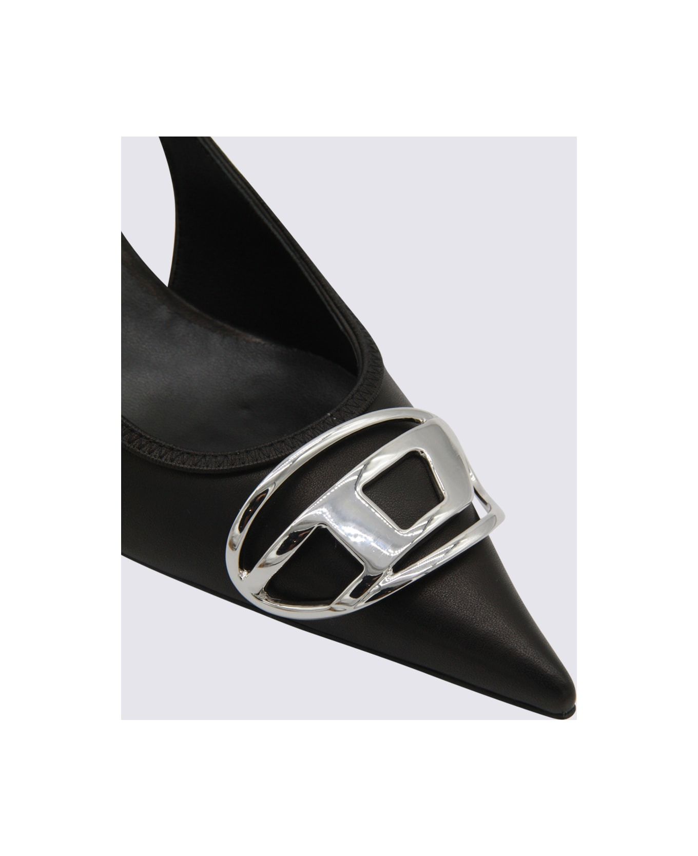 Black Leather D Venus Pumps - 4