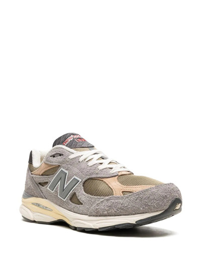 New Balance MADE in USA 990v3 sneakers outlook