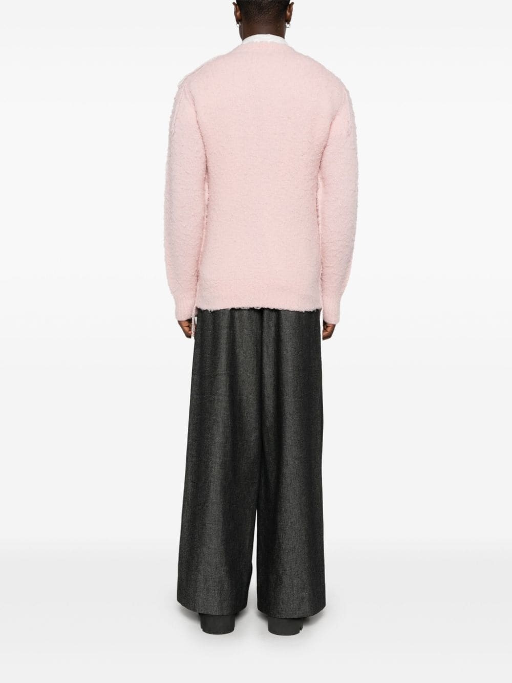 pilled sweater - 4
