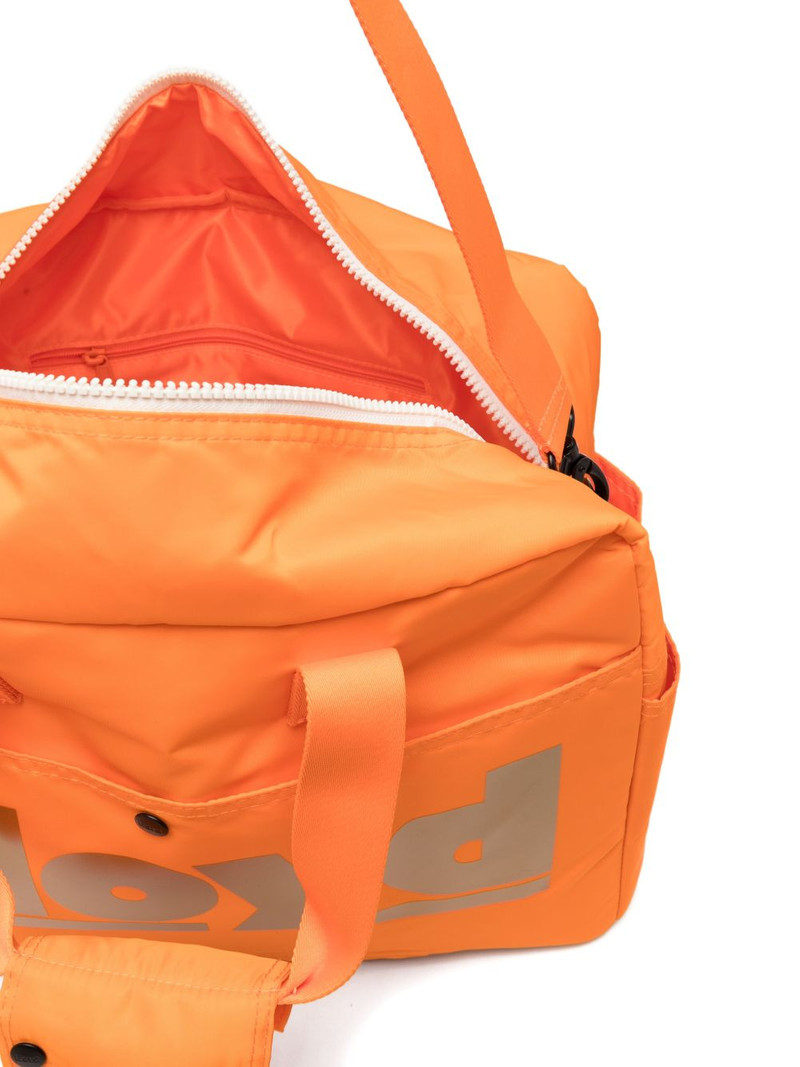 logo-print luggage 4