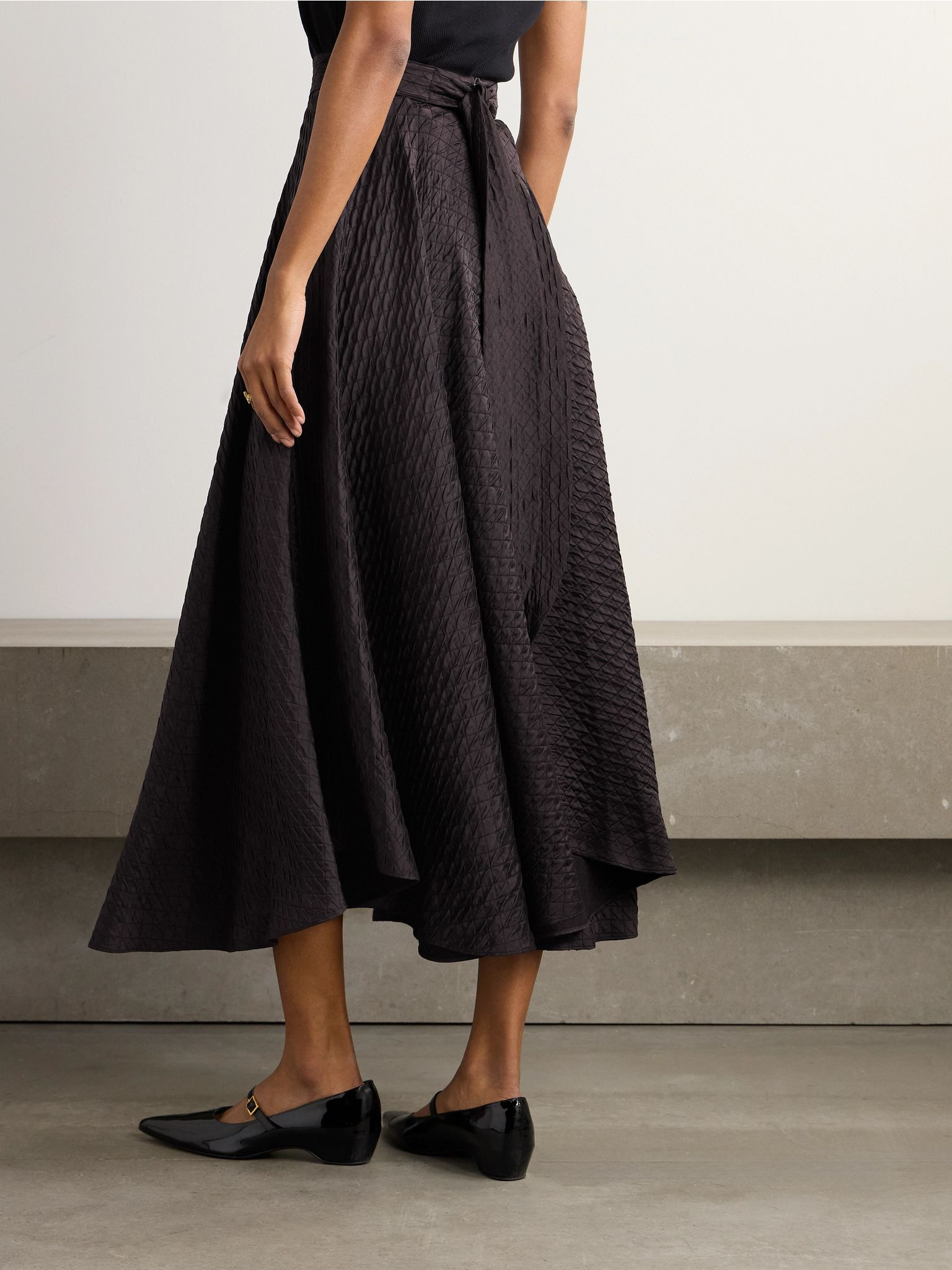 Elise quilted silk-cloqué midi skirt Brown - 4