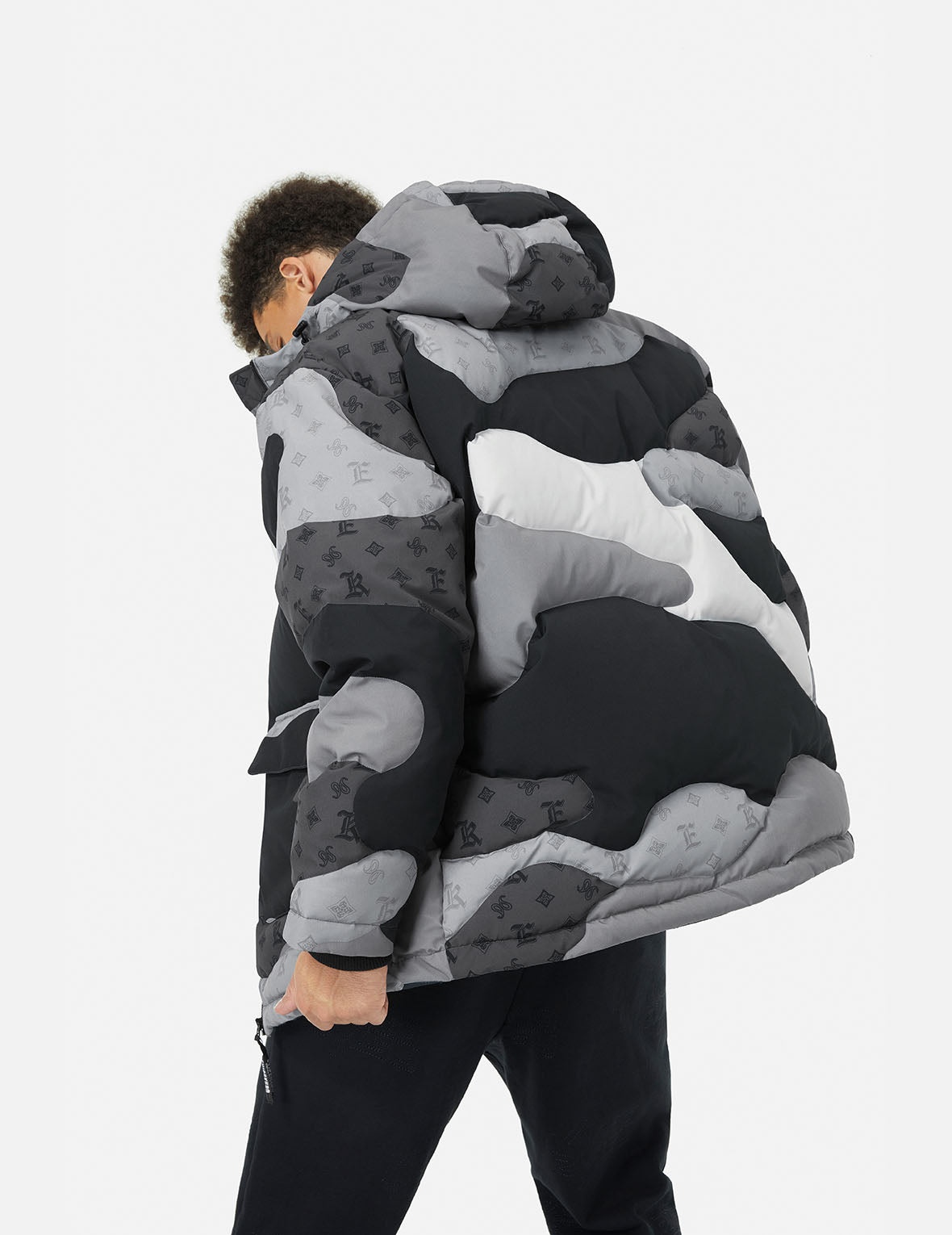 Quilted Camouflage Panels and Allover Logo Print Loose Fit Down Jacket - 2