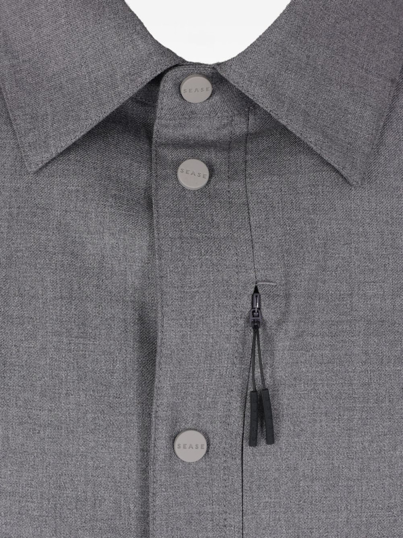 button-fastening shirt 3