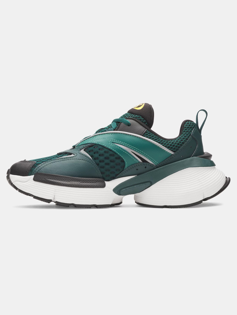Under Armour UA Arc 96 outlook