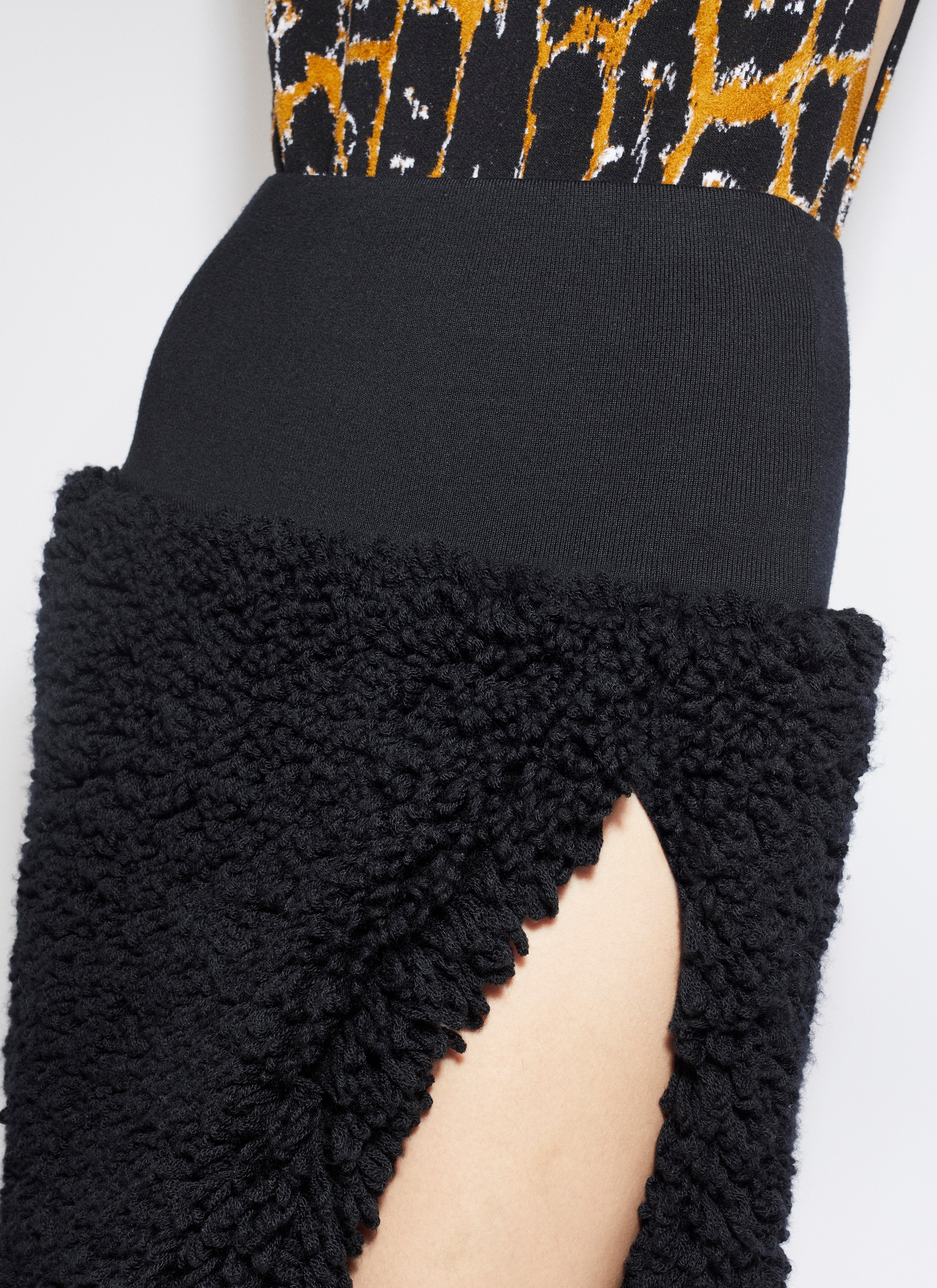 SLIT SKIRT IN KNITTED FUR - 5