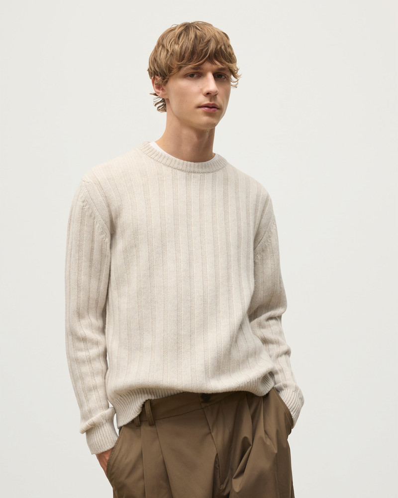 Johnstons of Elgin Peel Natural Cashmere Jumper outlook