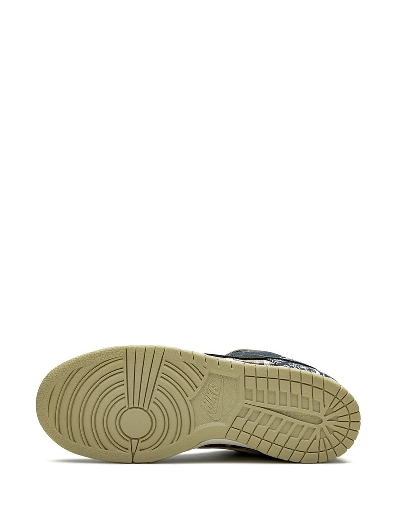 x Travis Scott SB Dunk Low QS Special Box sneakers 4