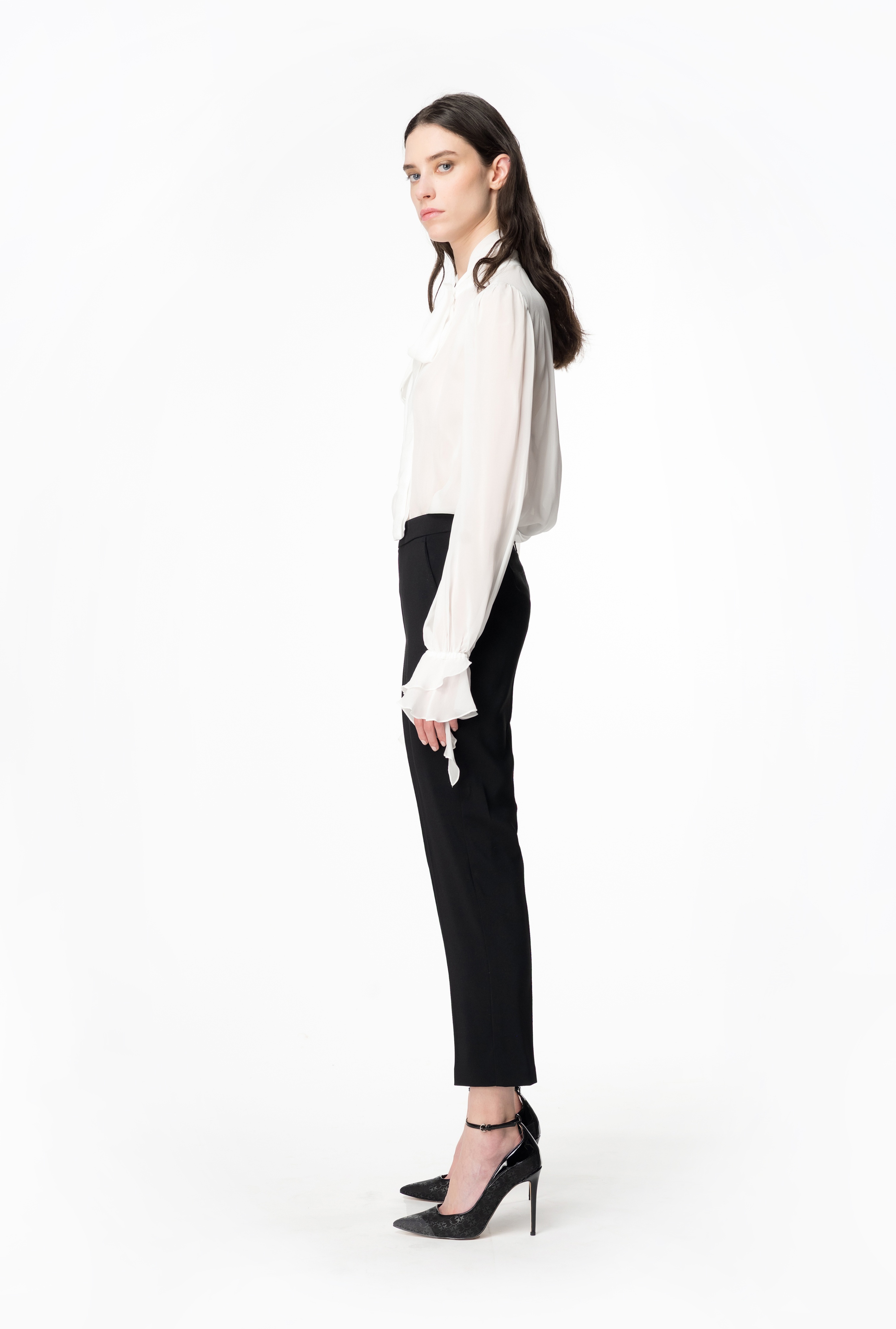 SLIM-FIT TROUSERS IN STRETCH CREPE - 3