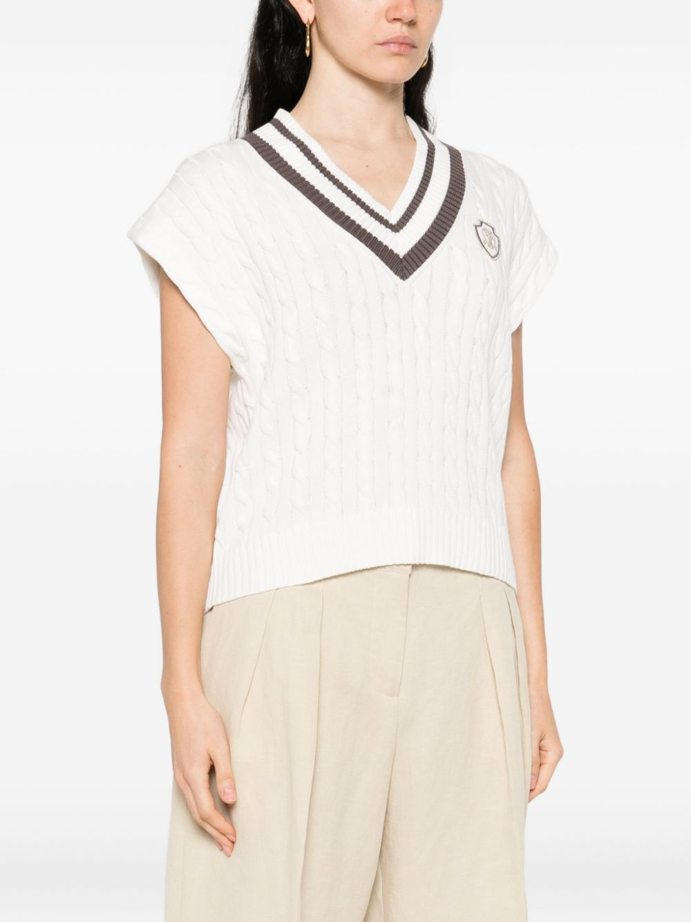 cable-knit V-neck vest - 3