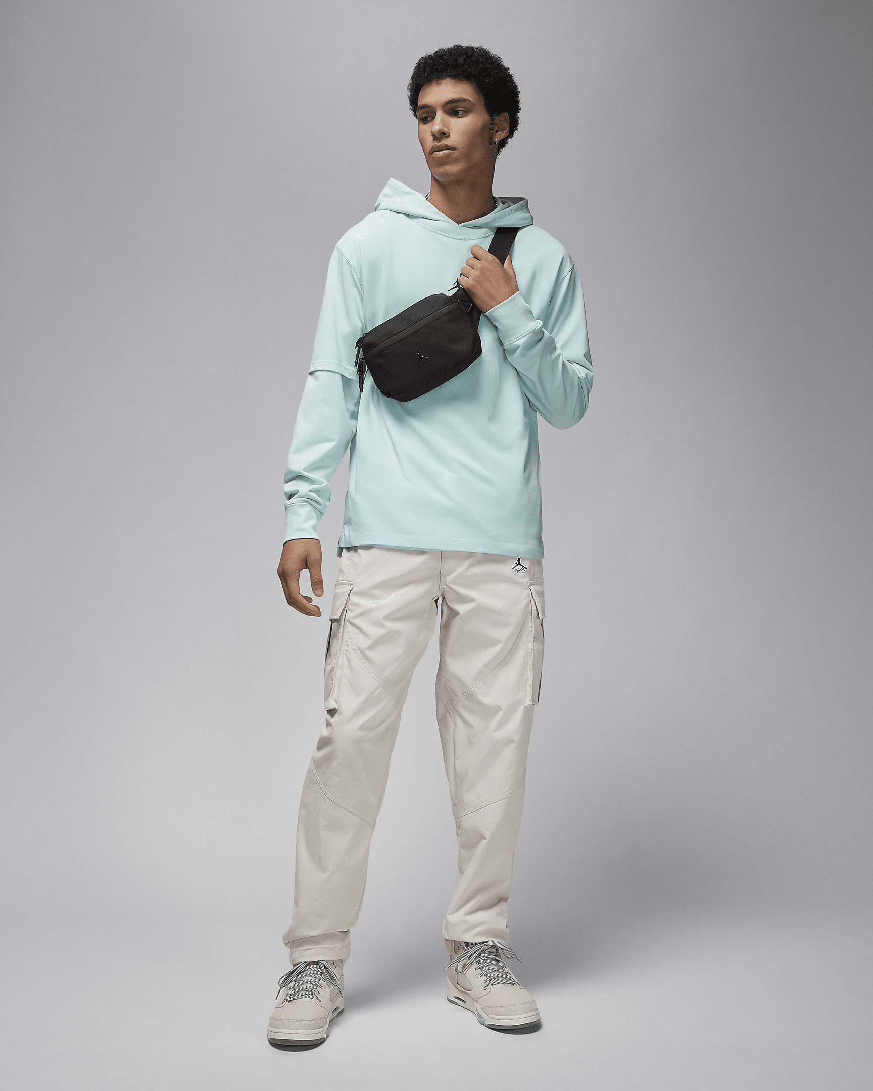 【Nike】☆ボディバッグ☆ Jordan Franchise Crossbody Bag (2L) Nike】☆ボディバッグ☆ Jordan Franchise Crossbody Bag (2L