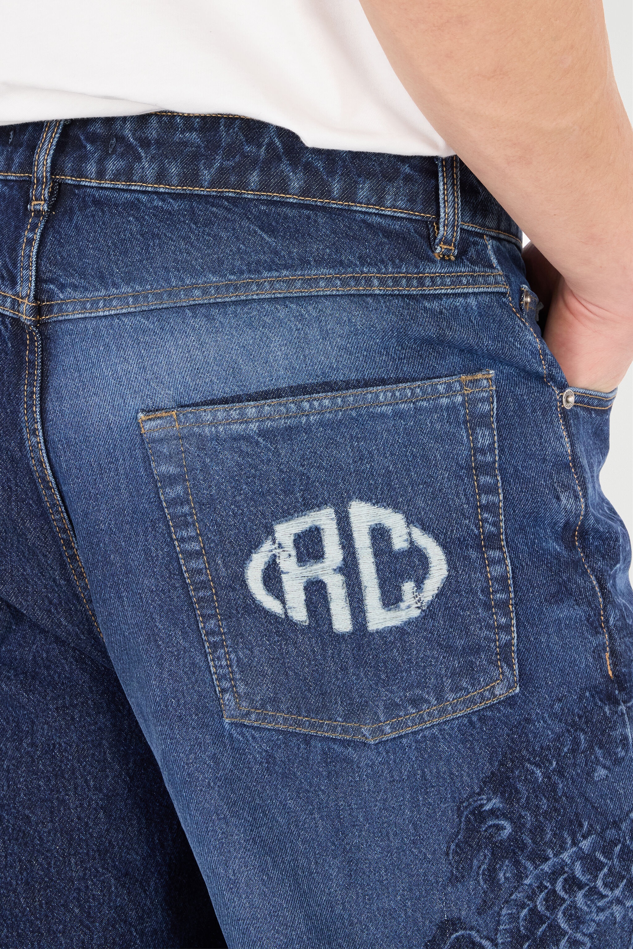 Jeans with Dragon and Floral Motif - 6