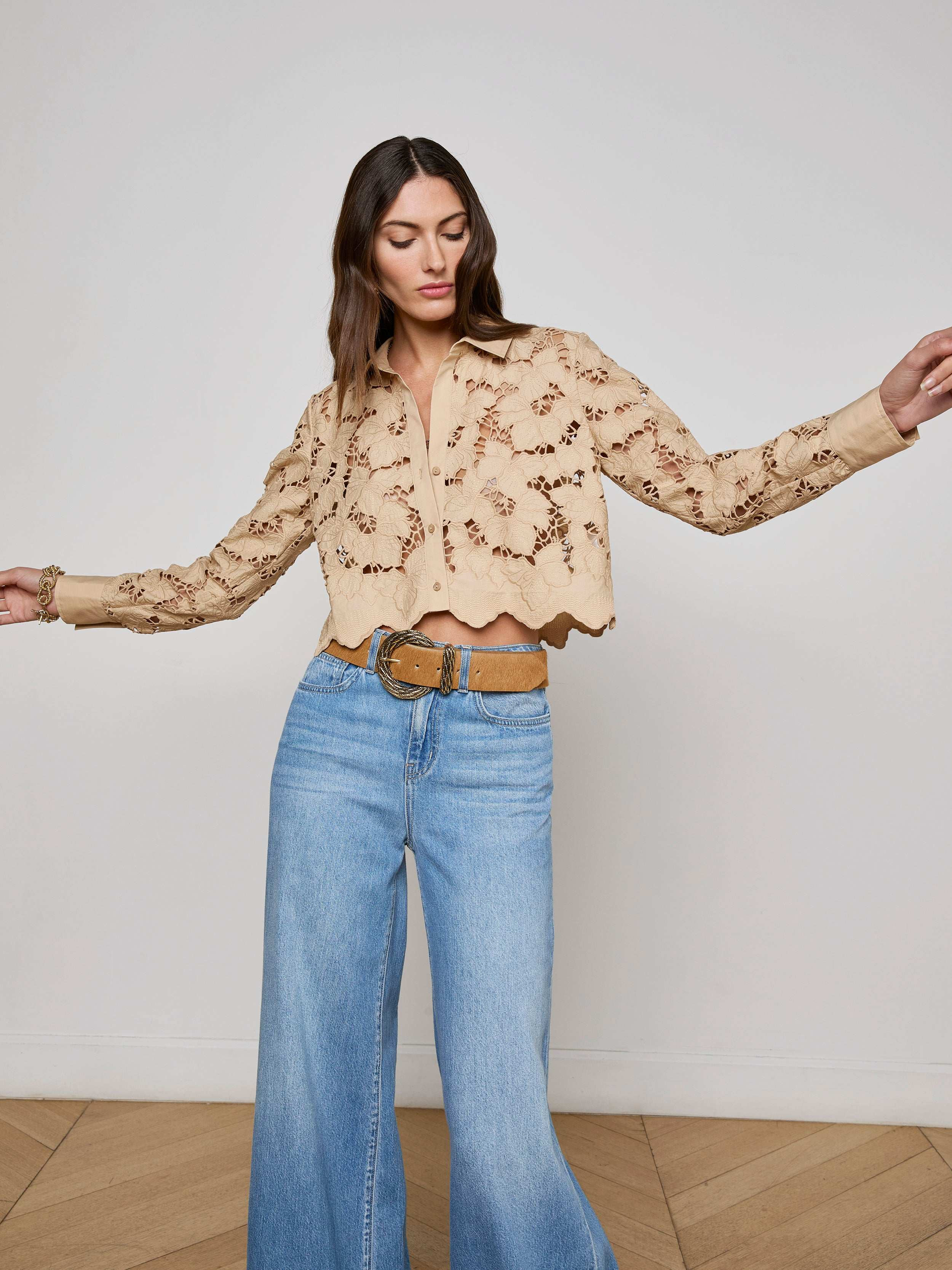 Seychelle Cropped Lace Blouse - 3