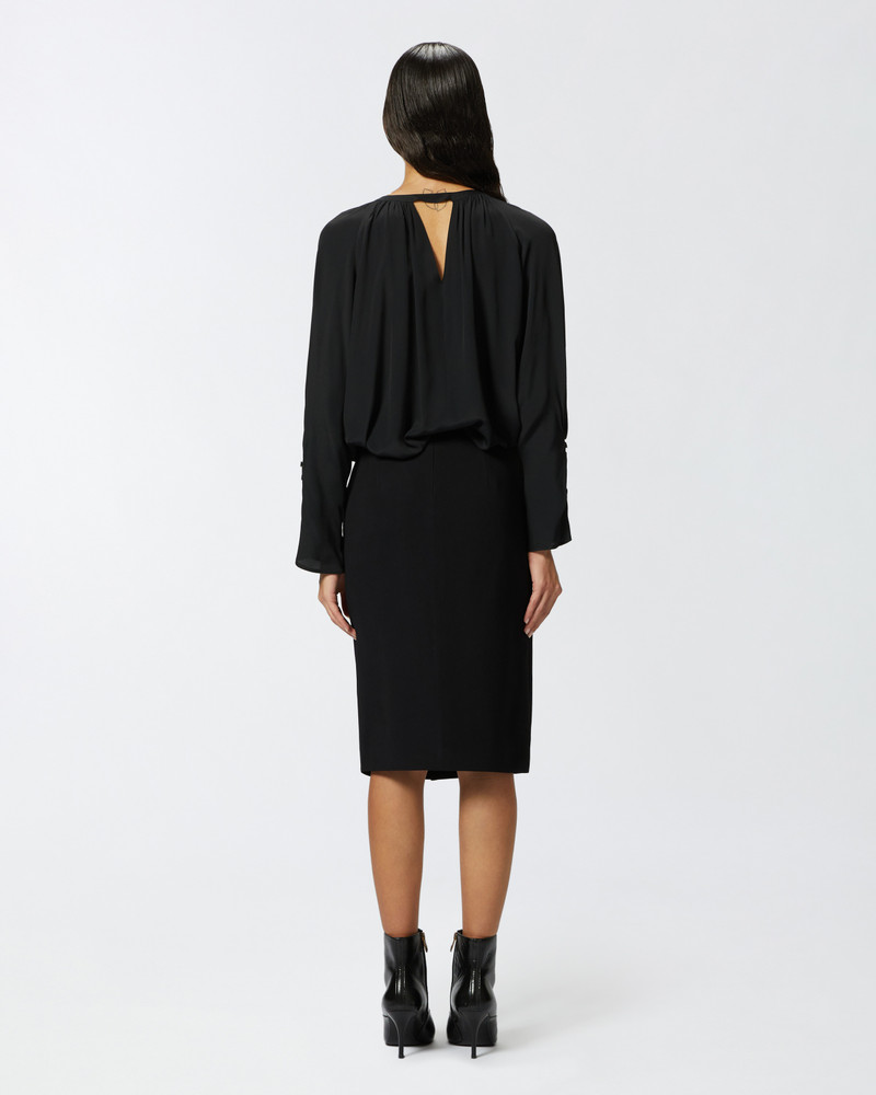 FLOWING V-NECK BLOUSE 4