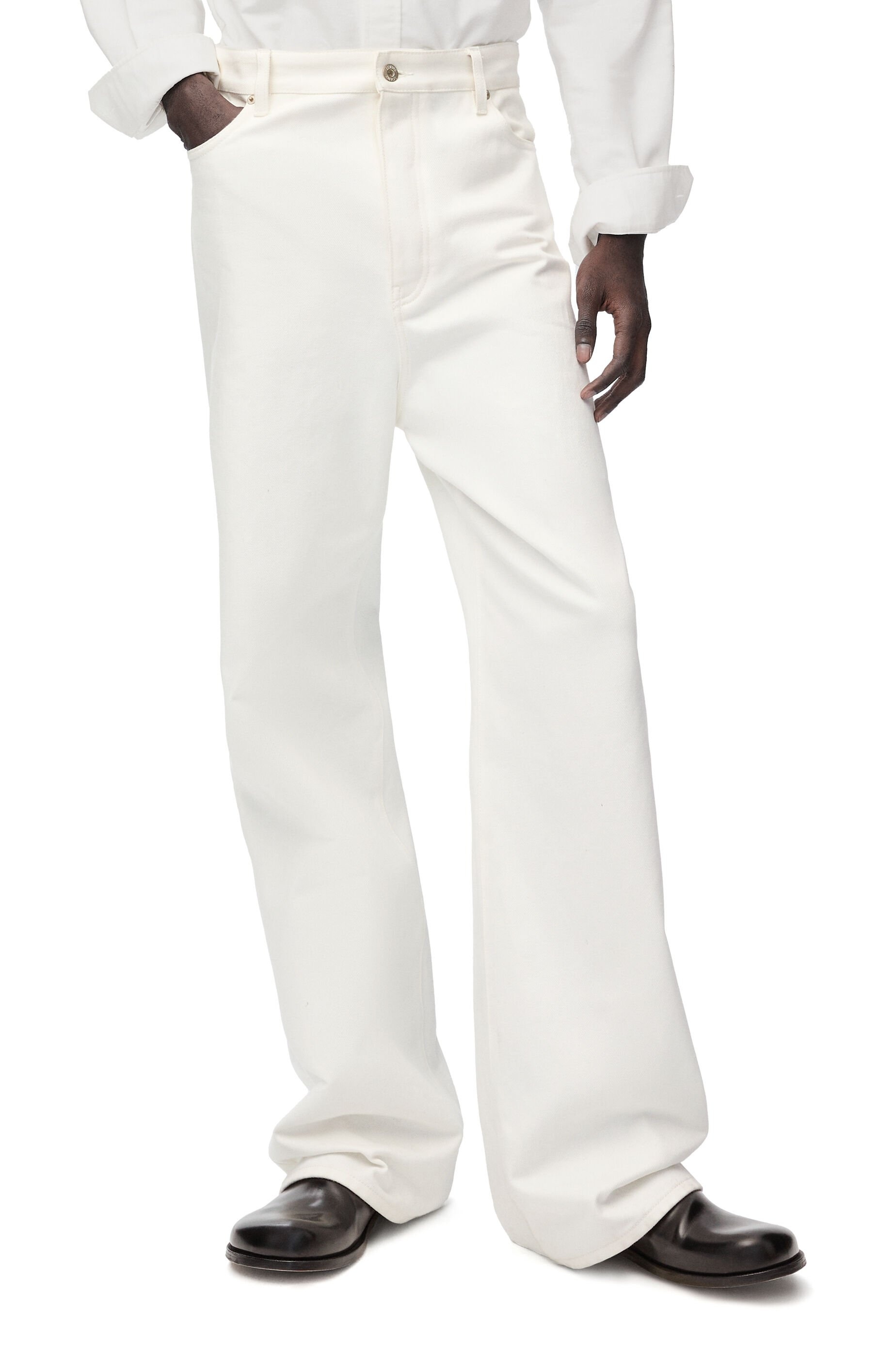 Wide leg jeans in raw denim - 3