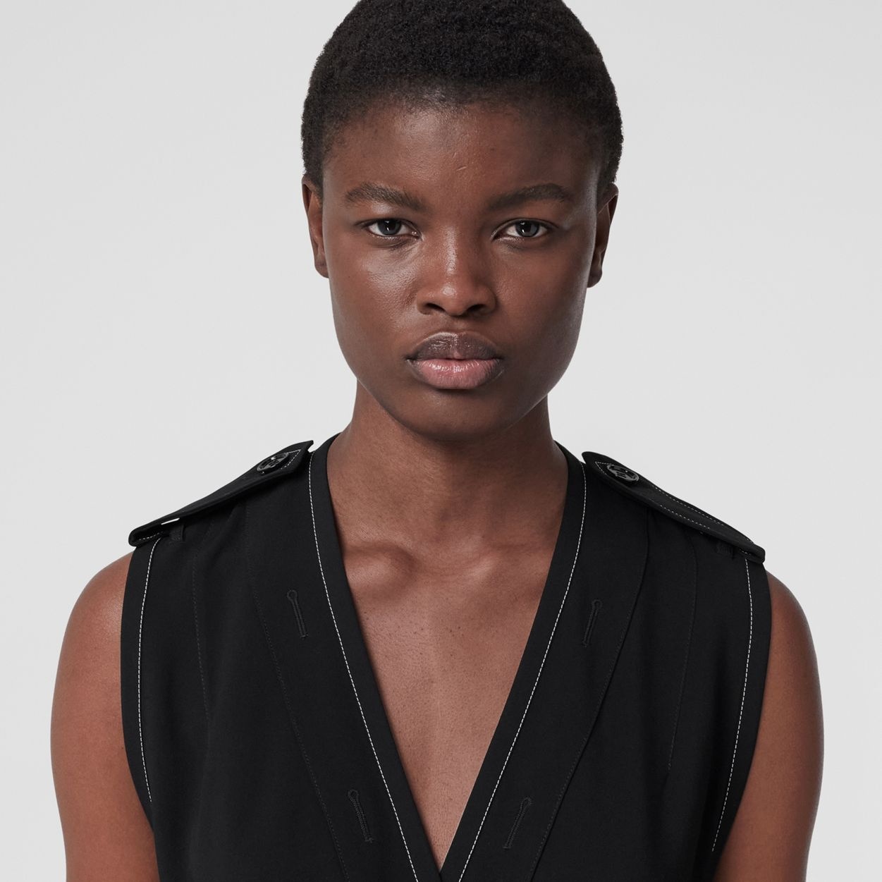 Sleeveless Viscose V-neck Trench Dress - 3
