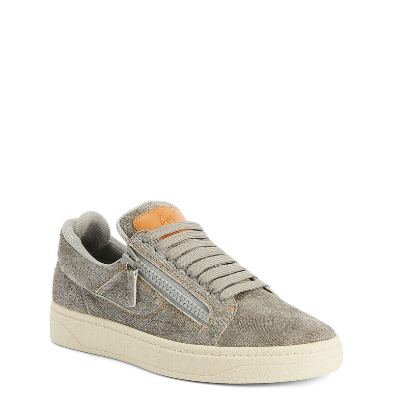 Giuseppe Zanotti Gz94 outlook