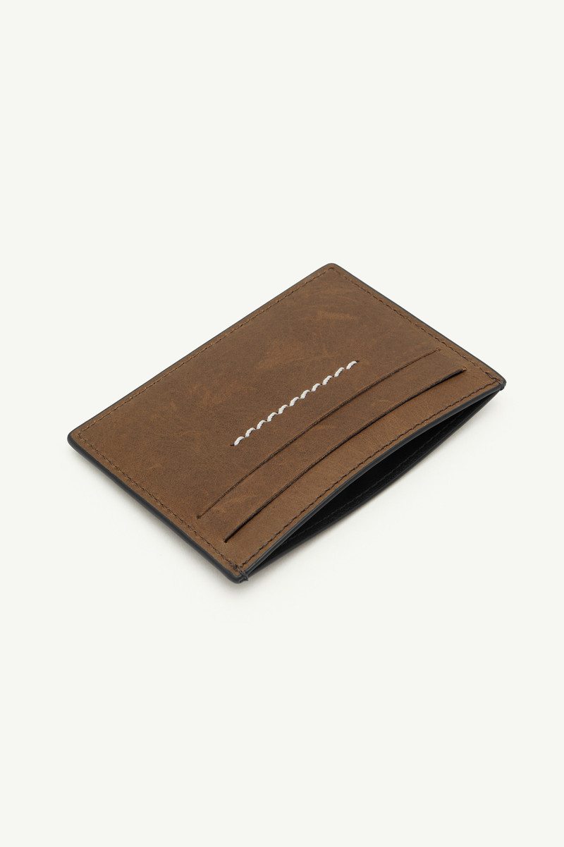 Numeric cardholder 4