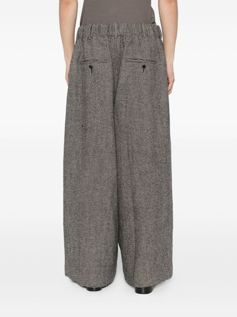 houndstooth-pattern trousers - 4