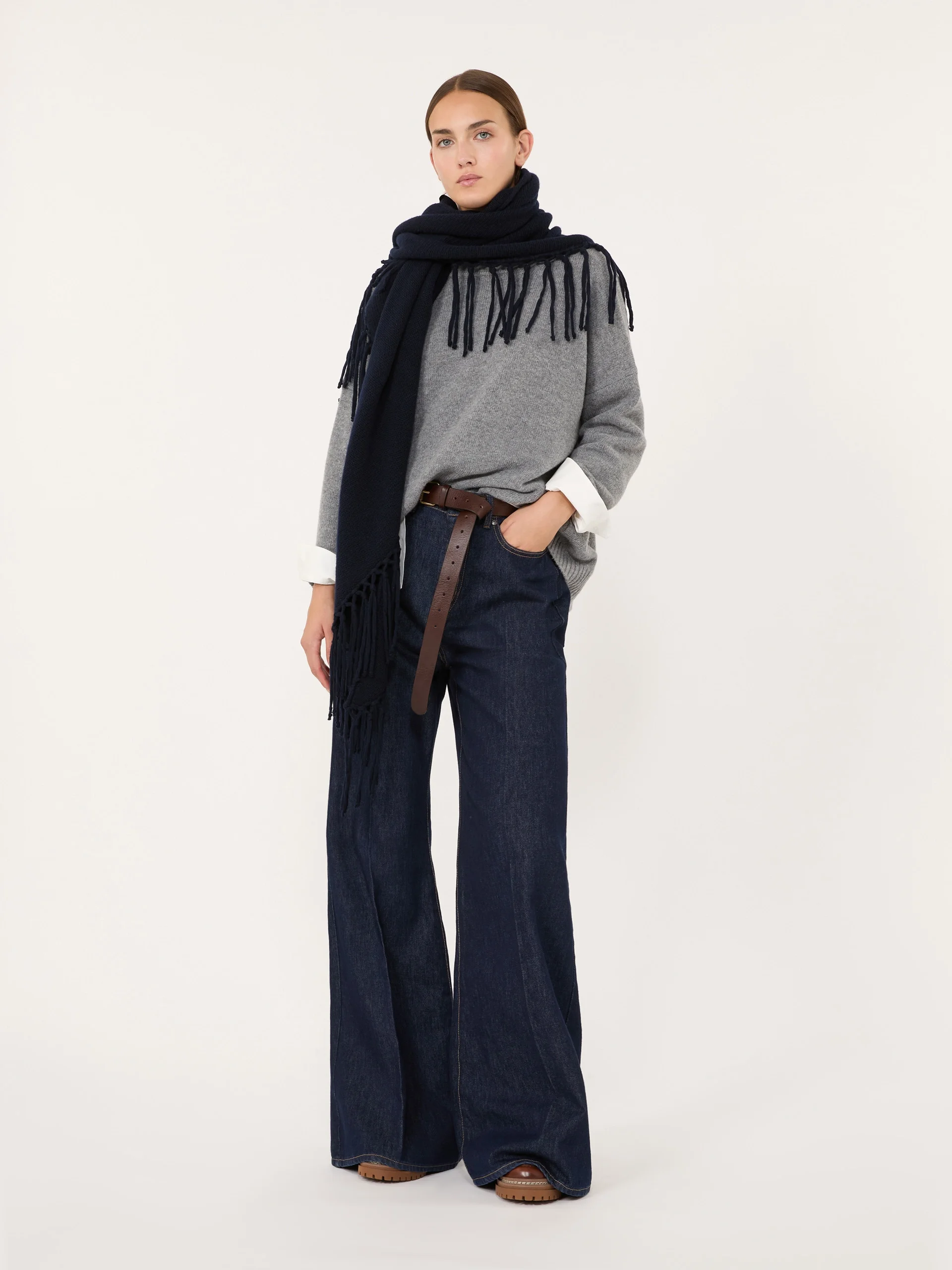 TORNADO Fringed wool shawl - NAVY - 1