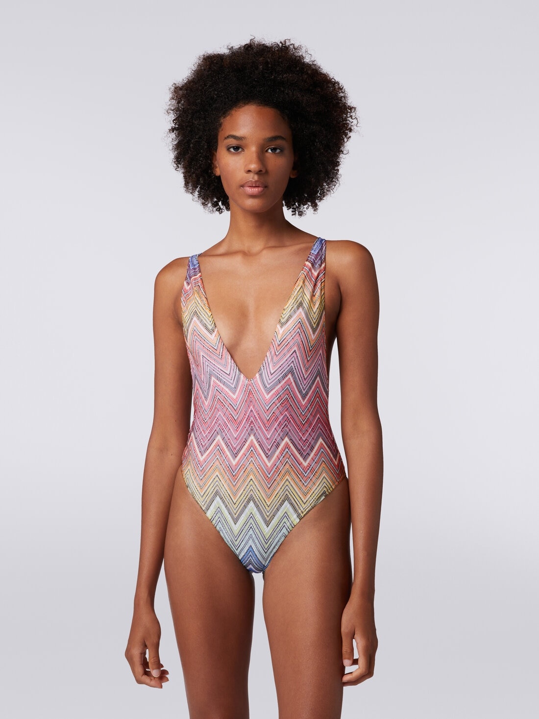 One-piece swimming costume in zigzag print fabric - 2