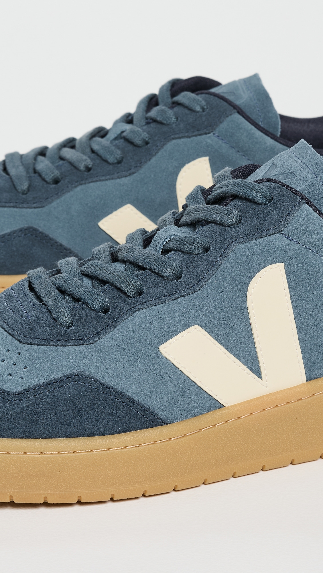 V-90 Sneakers - 4