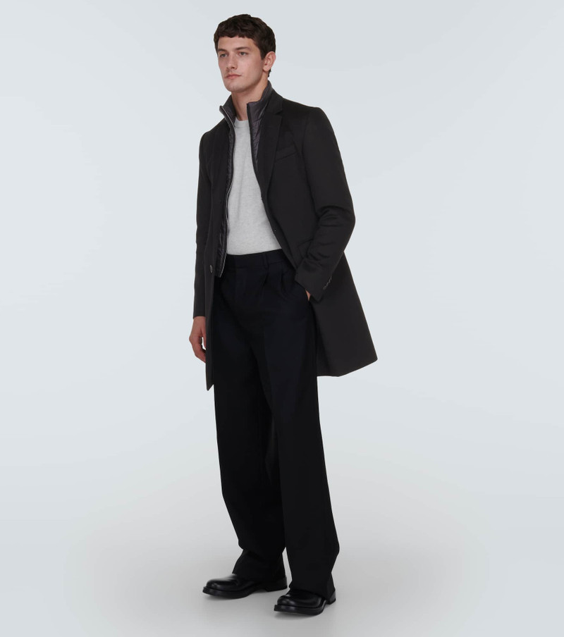 Herno Cashmere coat outlook