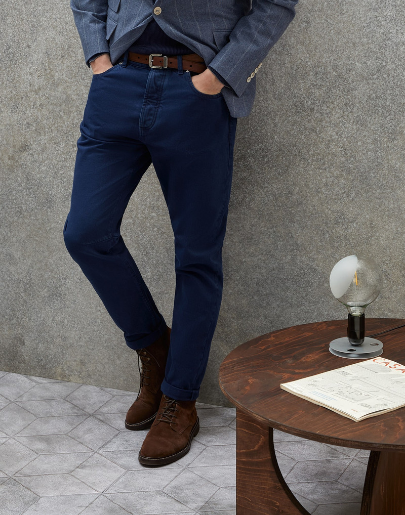 Garment-dyed leisure fit five-pocket trousers in slubbed cotton denim 5