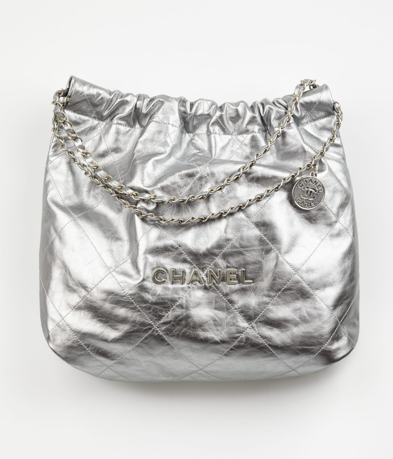 CHANEL 22 Handbag 1