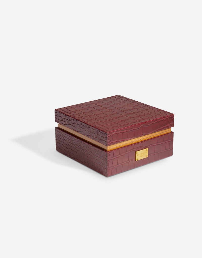 Gold watch with rubies 6