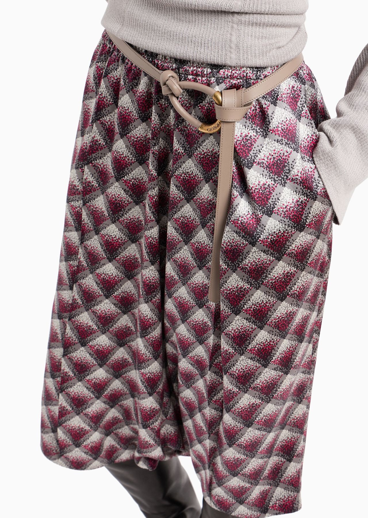 Gradient printed silk faille Bermuda shorts - 5