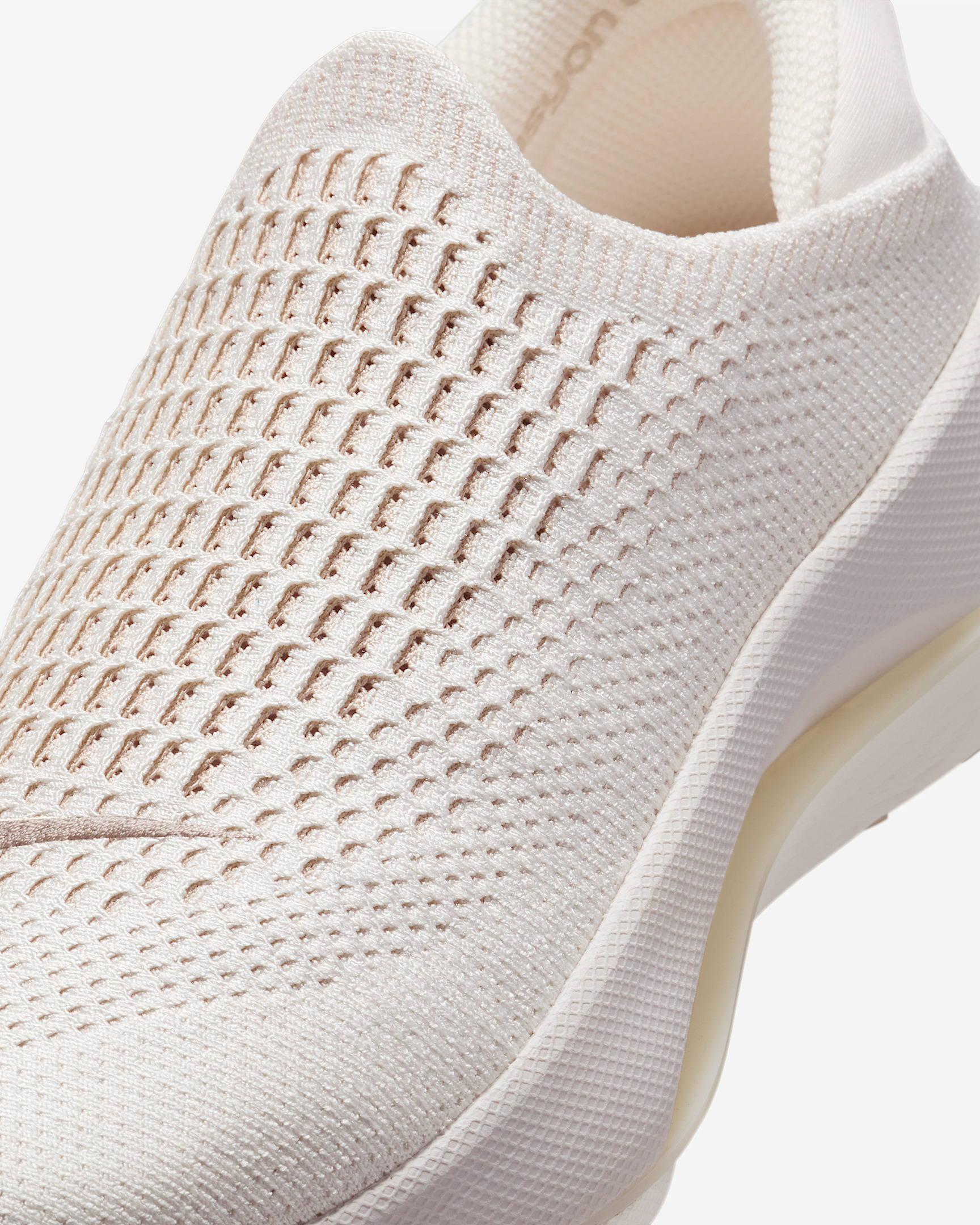 Nike Reina EasyOn Women's Shoes - 7