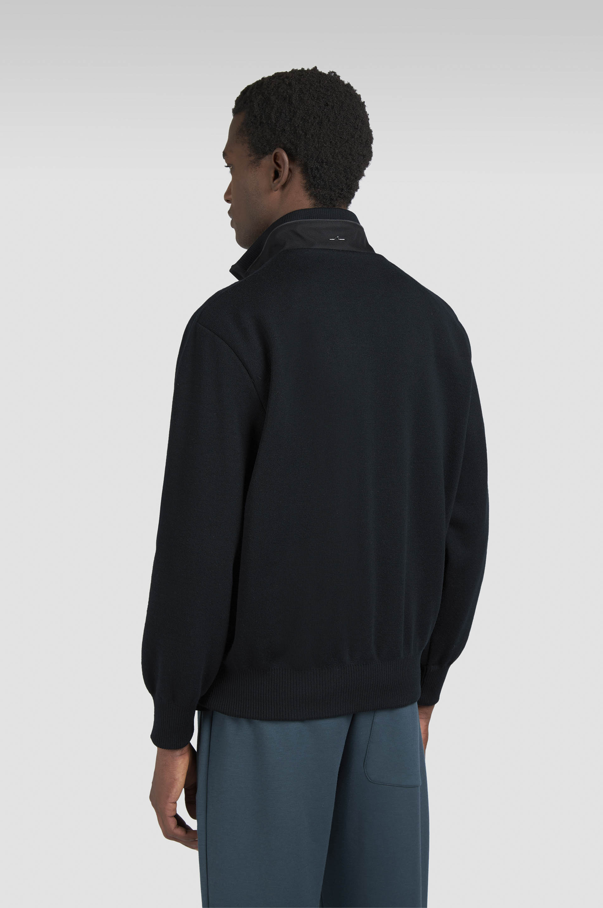 X-SOFT HYBRID ZIP-UP SWEATER IN SOFT COOL TOUCH WOOL AND TYPHOON® - 3