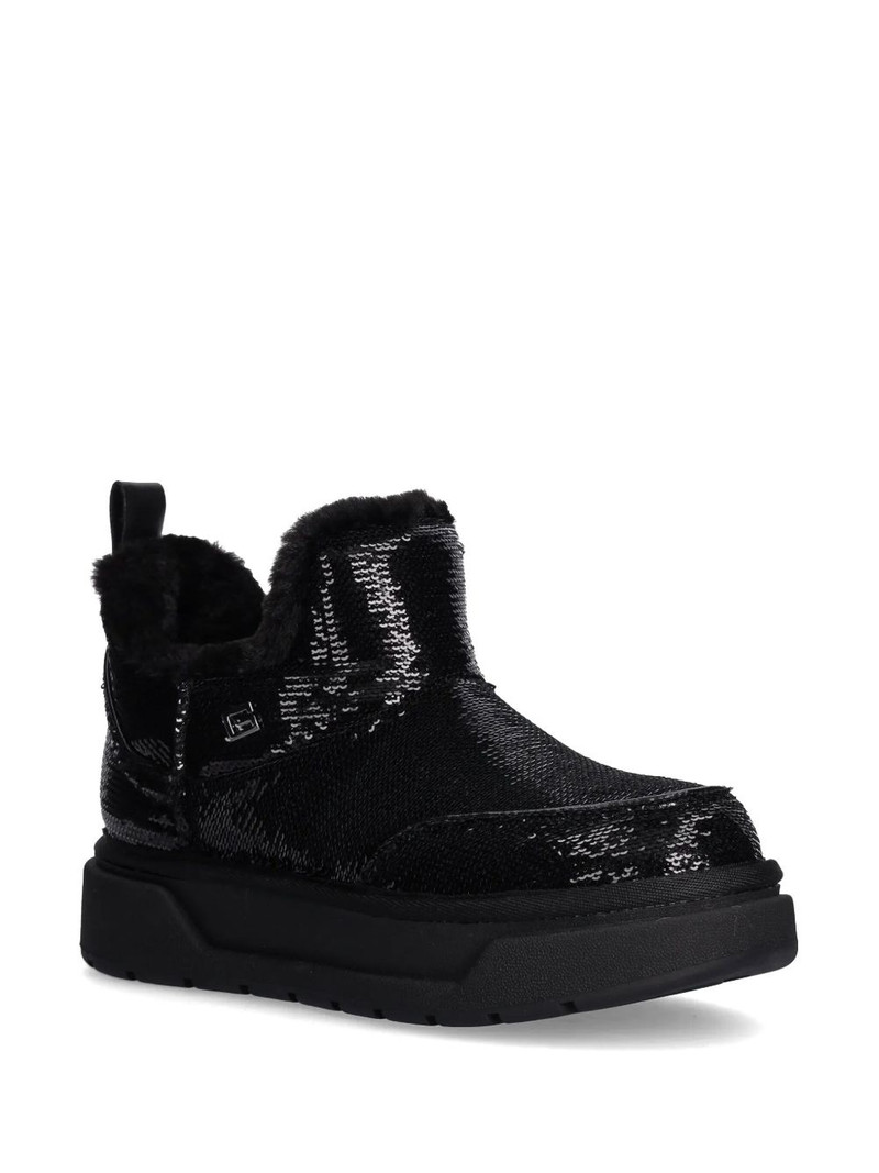 GUESS USA Uniea boots outlook