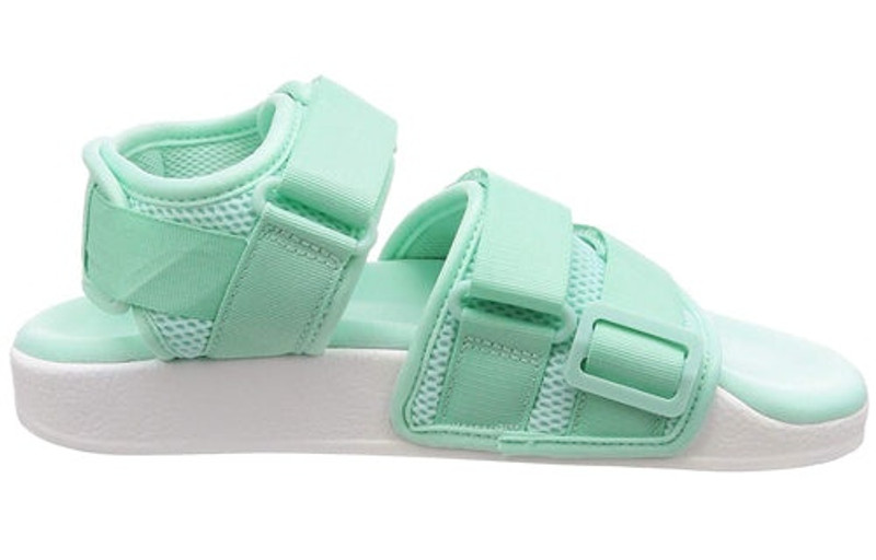 adidas (WMNS) adidas originals adilette sandal 2.0 Green Sandals B27998 outlook