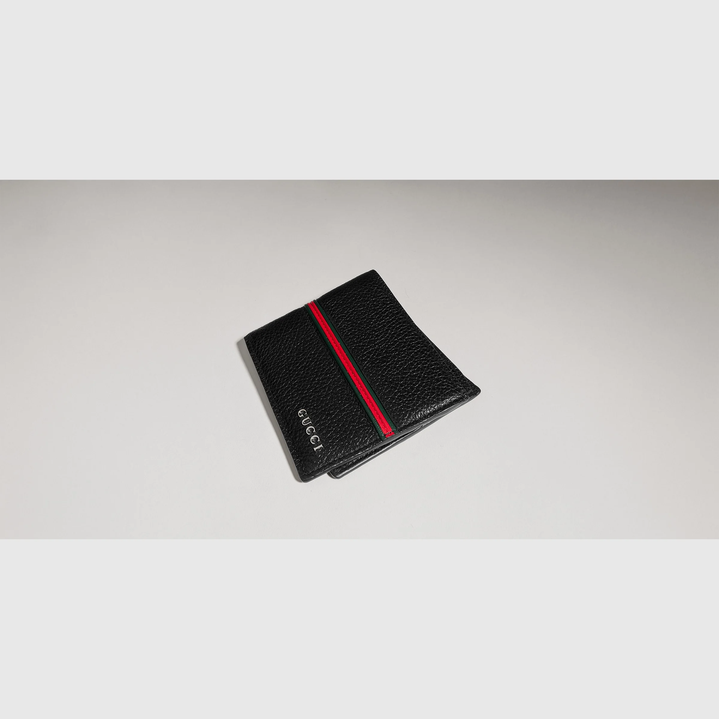 Bi-fold wallet with Web - 1
