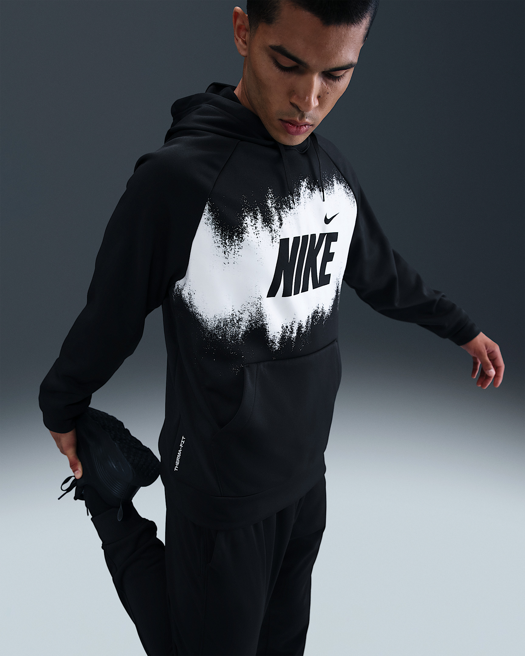 Nike Men's Therma-FIT Fleece Hoodie - 3
