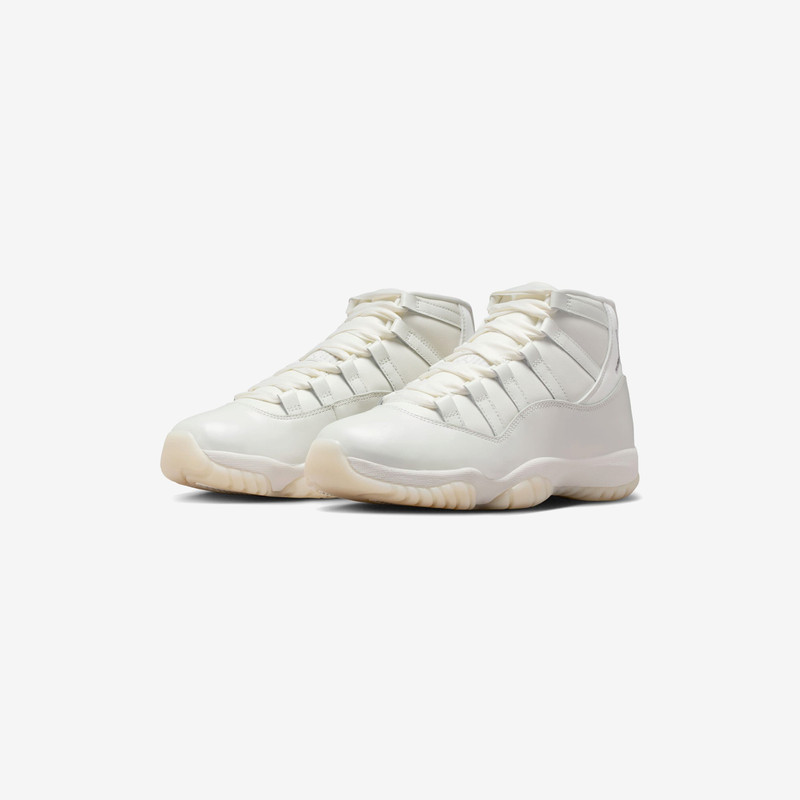 Jordan Wmns Air Jordan 11 Retro outlook
