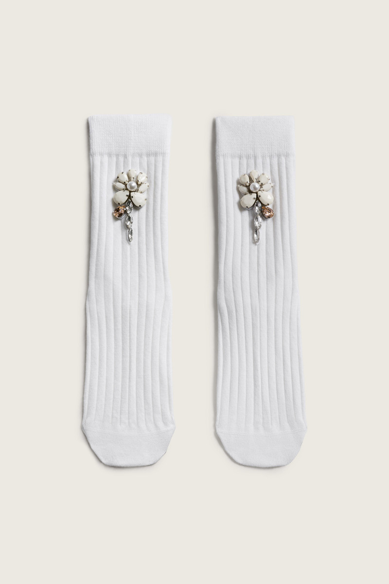 Poppy Crystal Flower Ribbed Ankle Socks 1