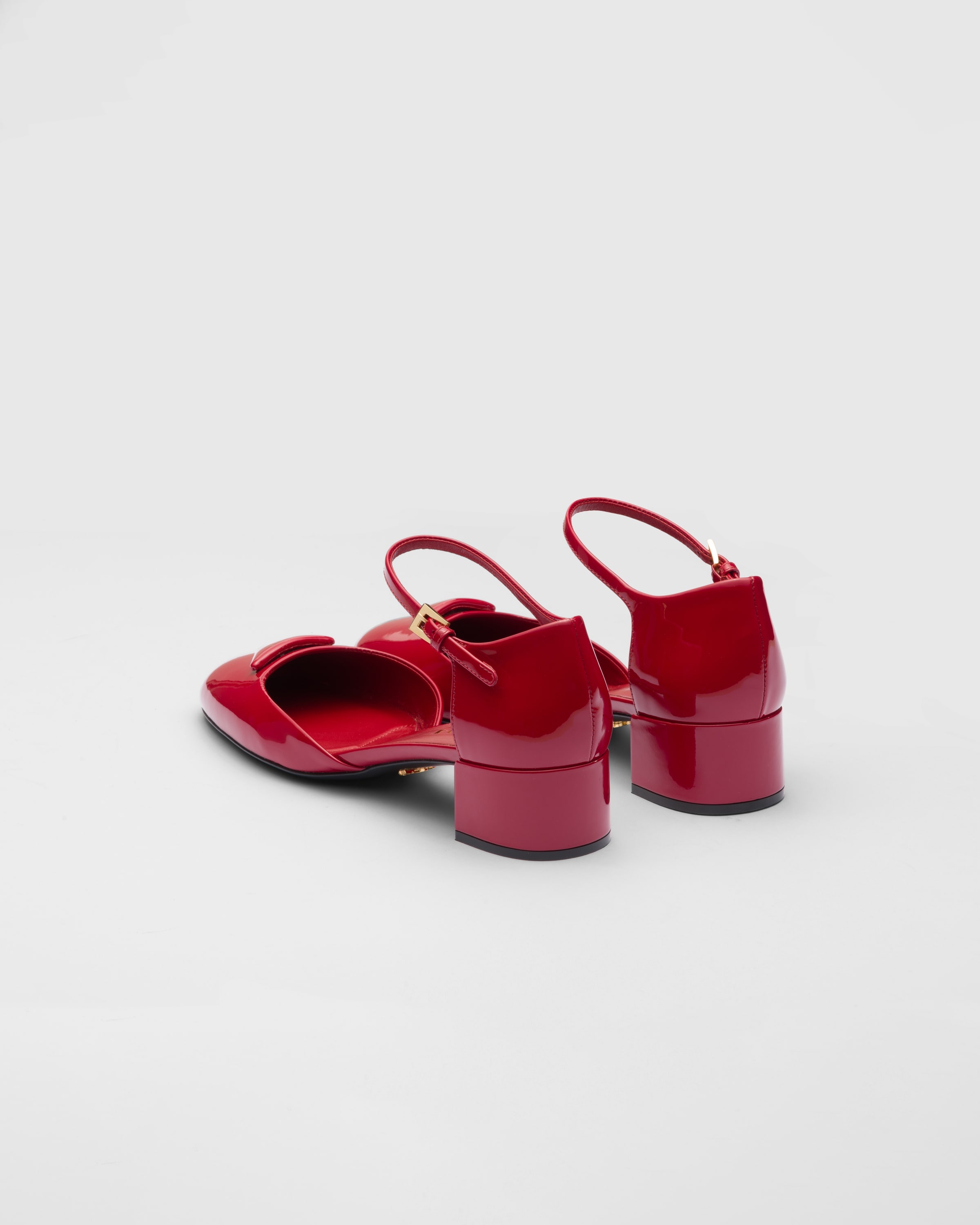 Patent leather pumps - 5