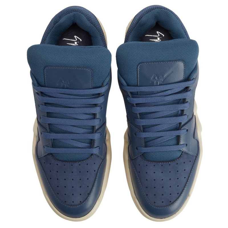 Talon 4