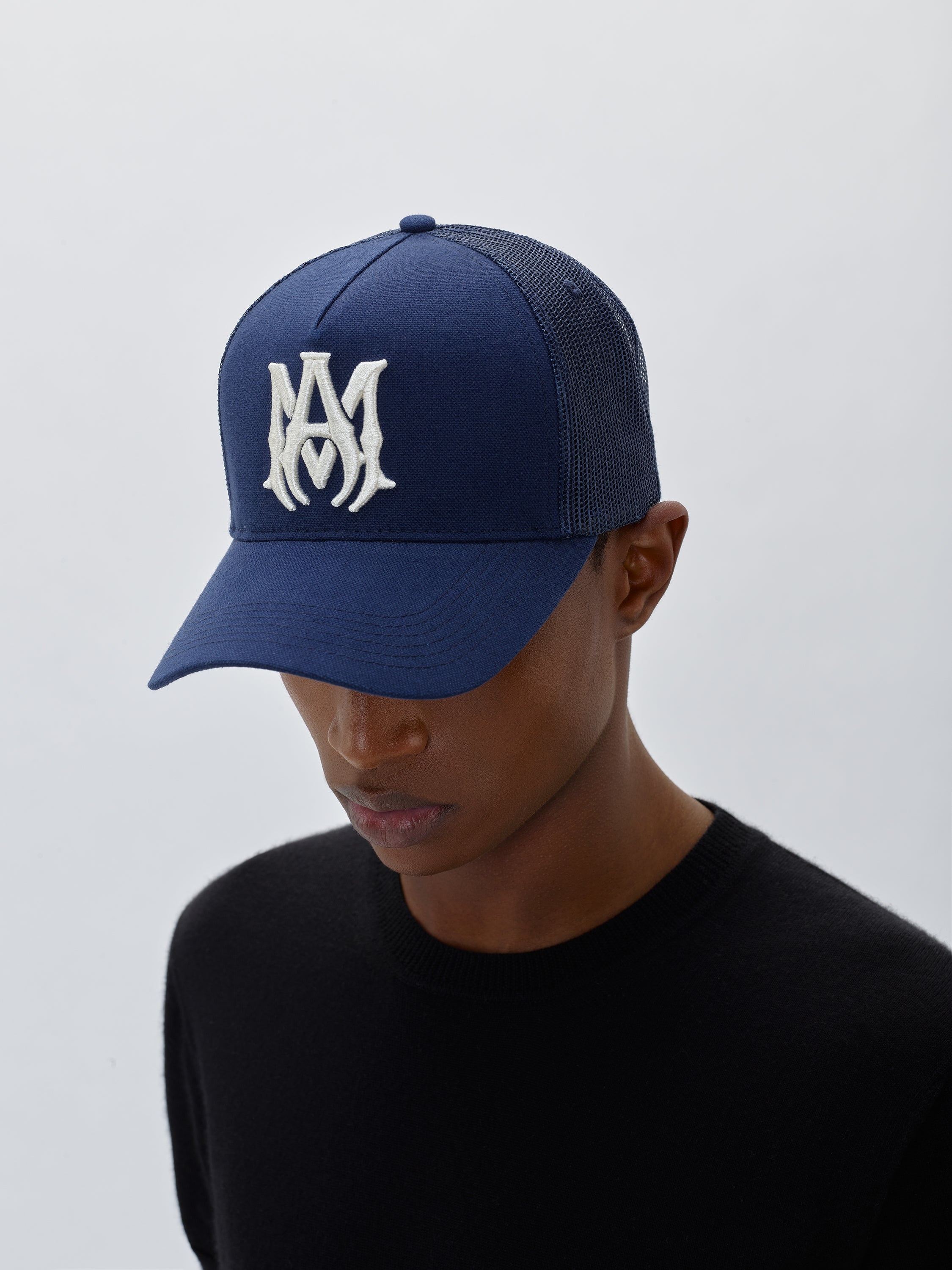 M.A. TRUCKER - 5