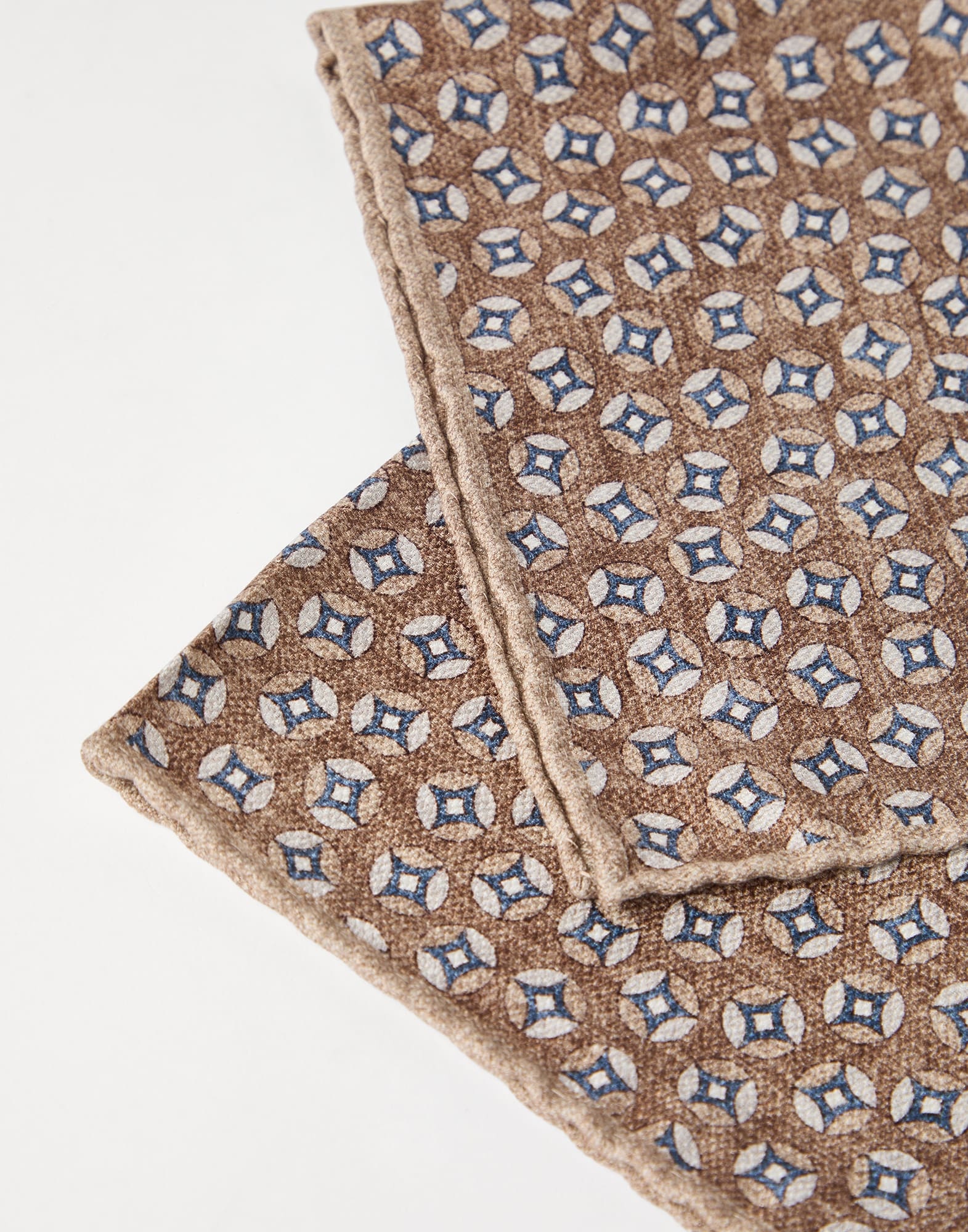 Silk pocket square with pattern - 2