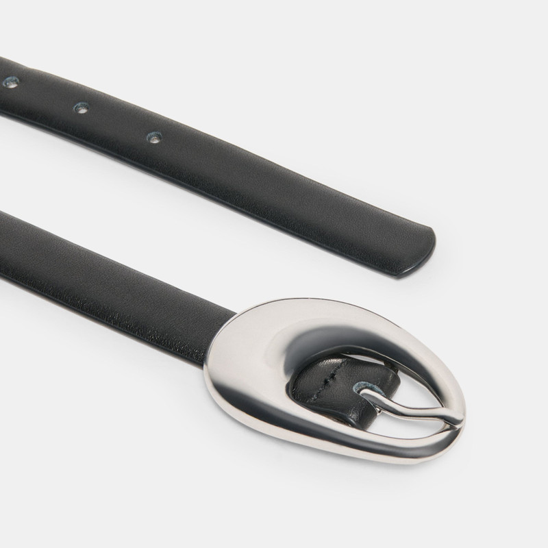 ORGANIC OVAL BUCKLE BELT BLACK SILVER 3